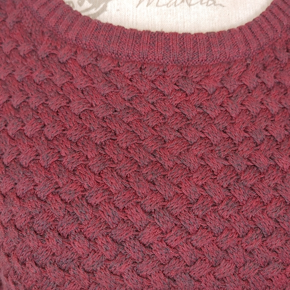 Athleta Cypress Wool Blend Basket Weave Long Sleeve Burgundy Sweater Size Small - Picture 2 of 13